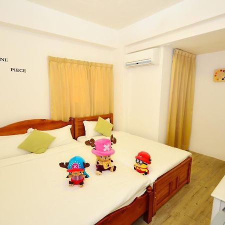 Hotel Fj Beautiful à Taichung Extérieur photo