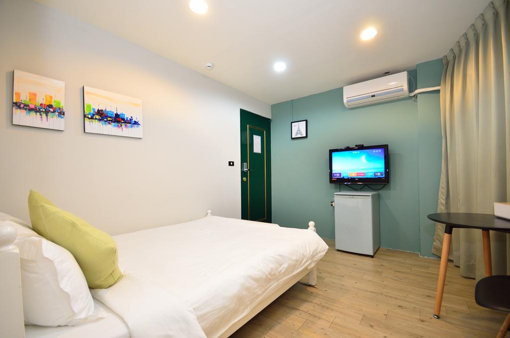 Hotel Fj Beautiful à Taichung Extérieur photo