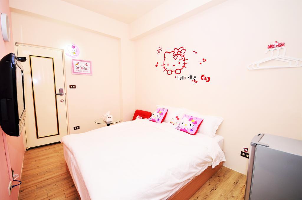 Hotel Fj Beautiful à Taichung Extérieur photo