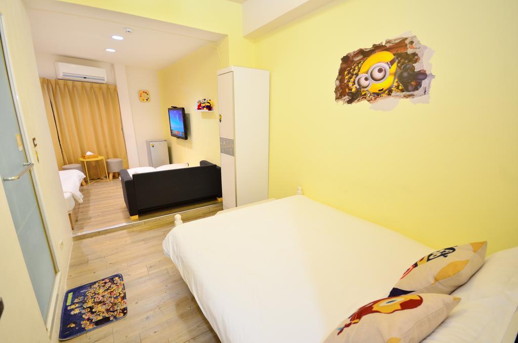 Hotel Fj Beautiful à Taichung Extérieur photo