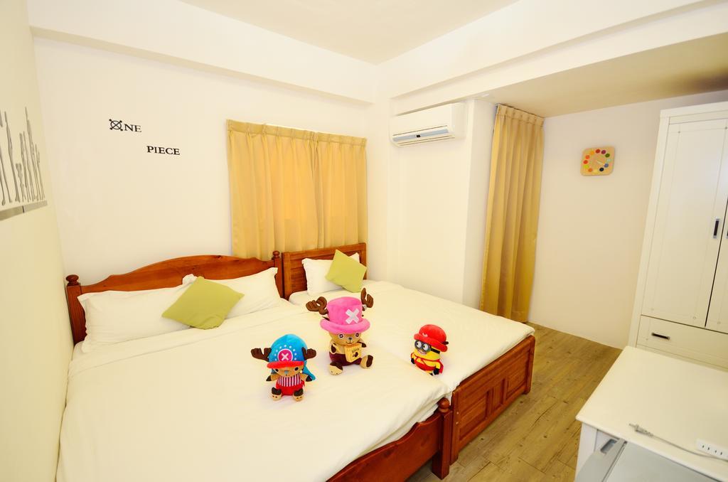 Hotel Fj Beautiful à Taichung Extérieur photo